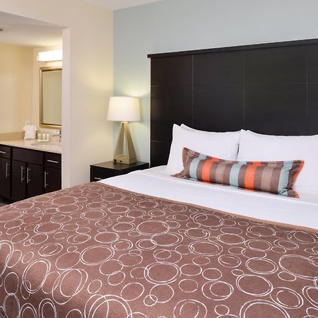 Staybridge Suites Dallas/Addison, An Ihg Hotel Екстер'єр фото