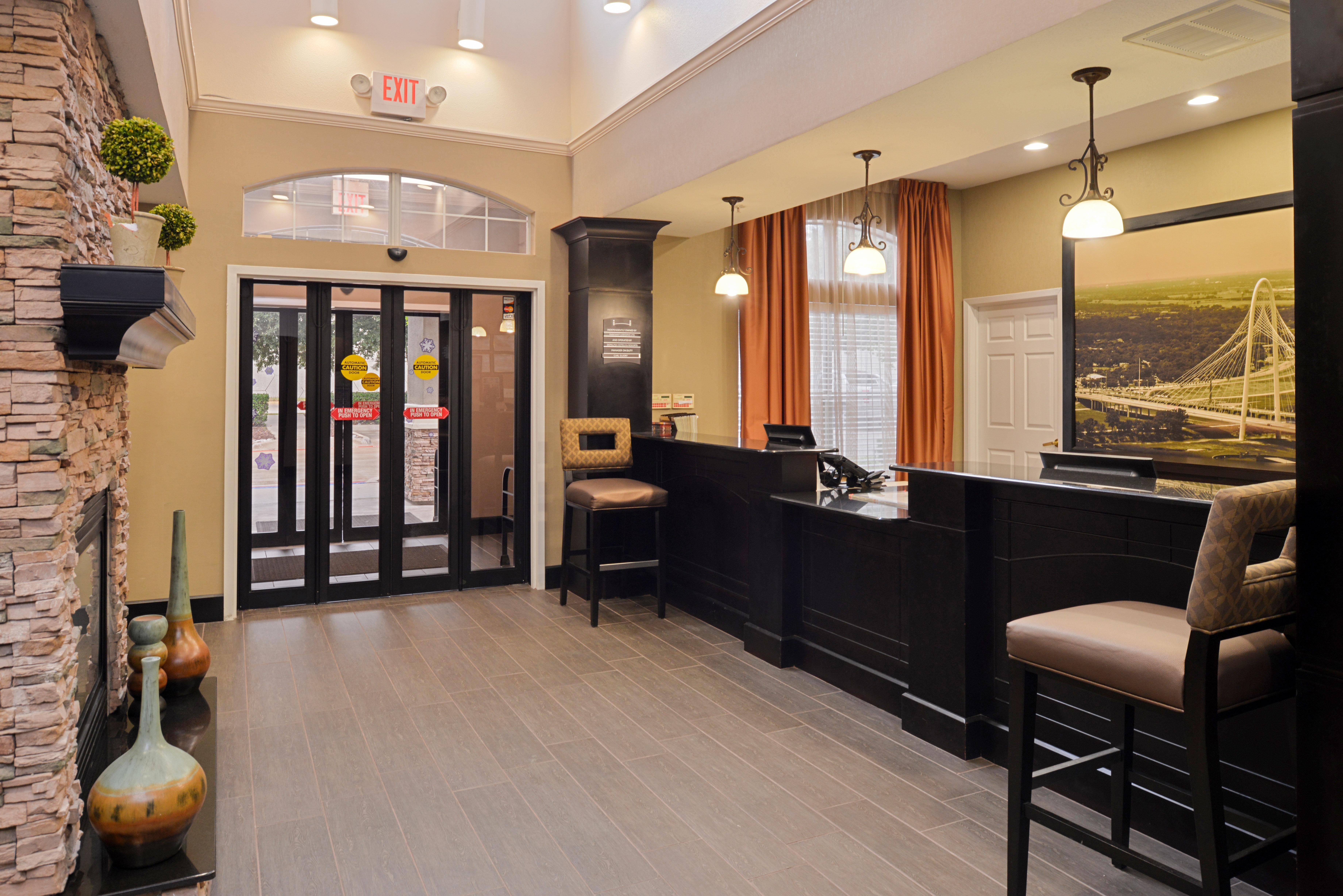 Staybridge Suites Dallas/Addison, An Ihg Hotel Екстер'єр фото