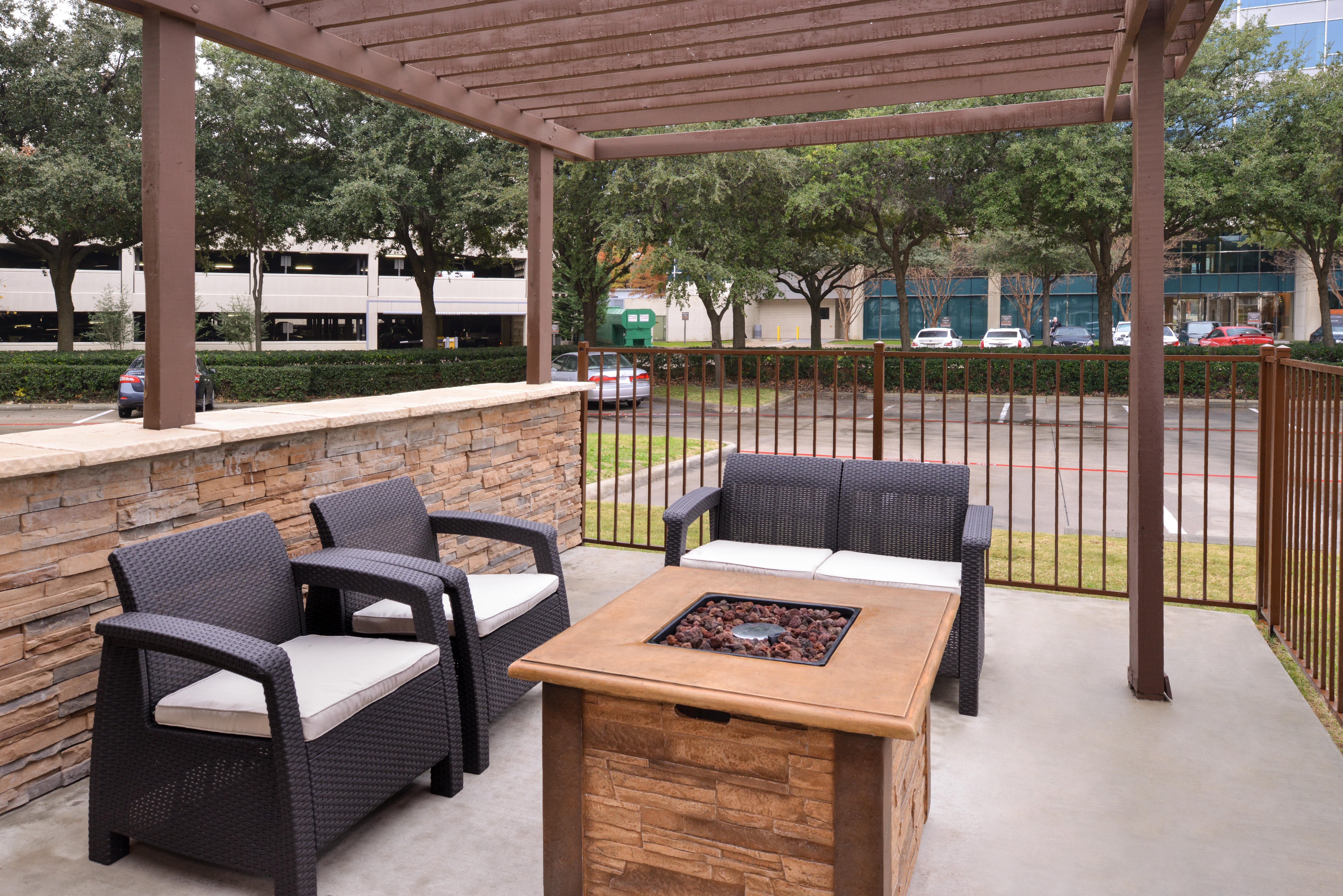 Staybridge Suites Dallas/Addison, An Ihg Hotel Екстер'єр фото