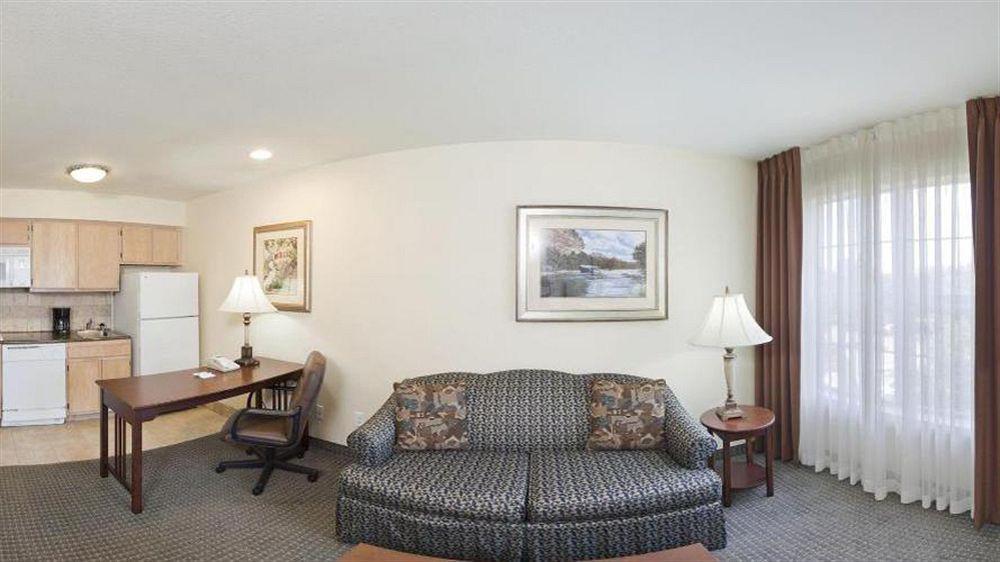 Staybridge Suites Dallas/Addison, An Ihg Hotel Екстер'єр фото